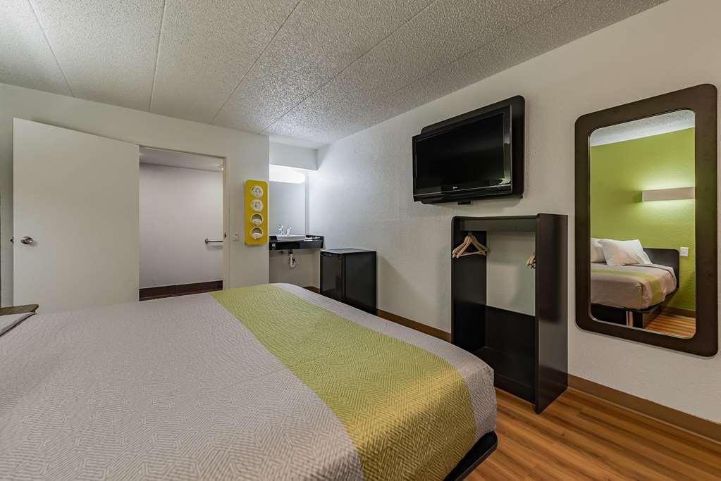 Days Inn By Wyndham Cincinnati I-71 Silverton Номер фото